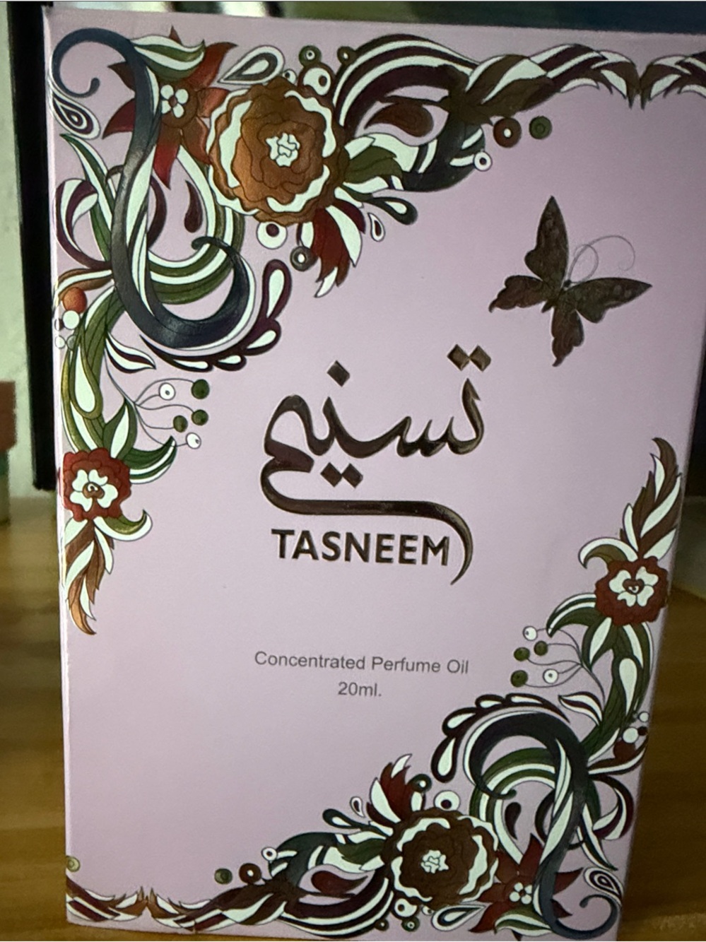 Tasneem Concentrated Perfume Oil - Pink Floral Box